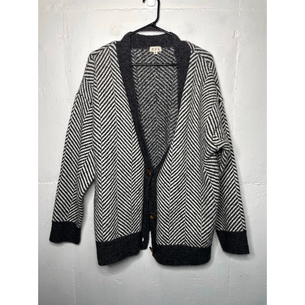 NEW POL Chevron Black White Cardigan Sweater Thick Chunky Cozy Size Small